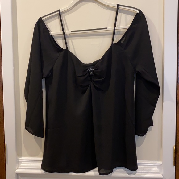 “Double Date” Black Off-the-Shoulder Top - Picture 5 of 7